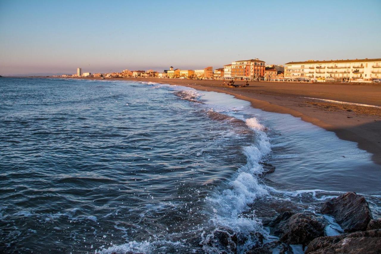 Location Bord De Mer, Villa De Vacances 6-8 Personnes - Jardin Valras-Plage Luaran gambar